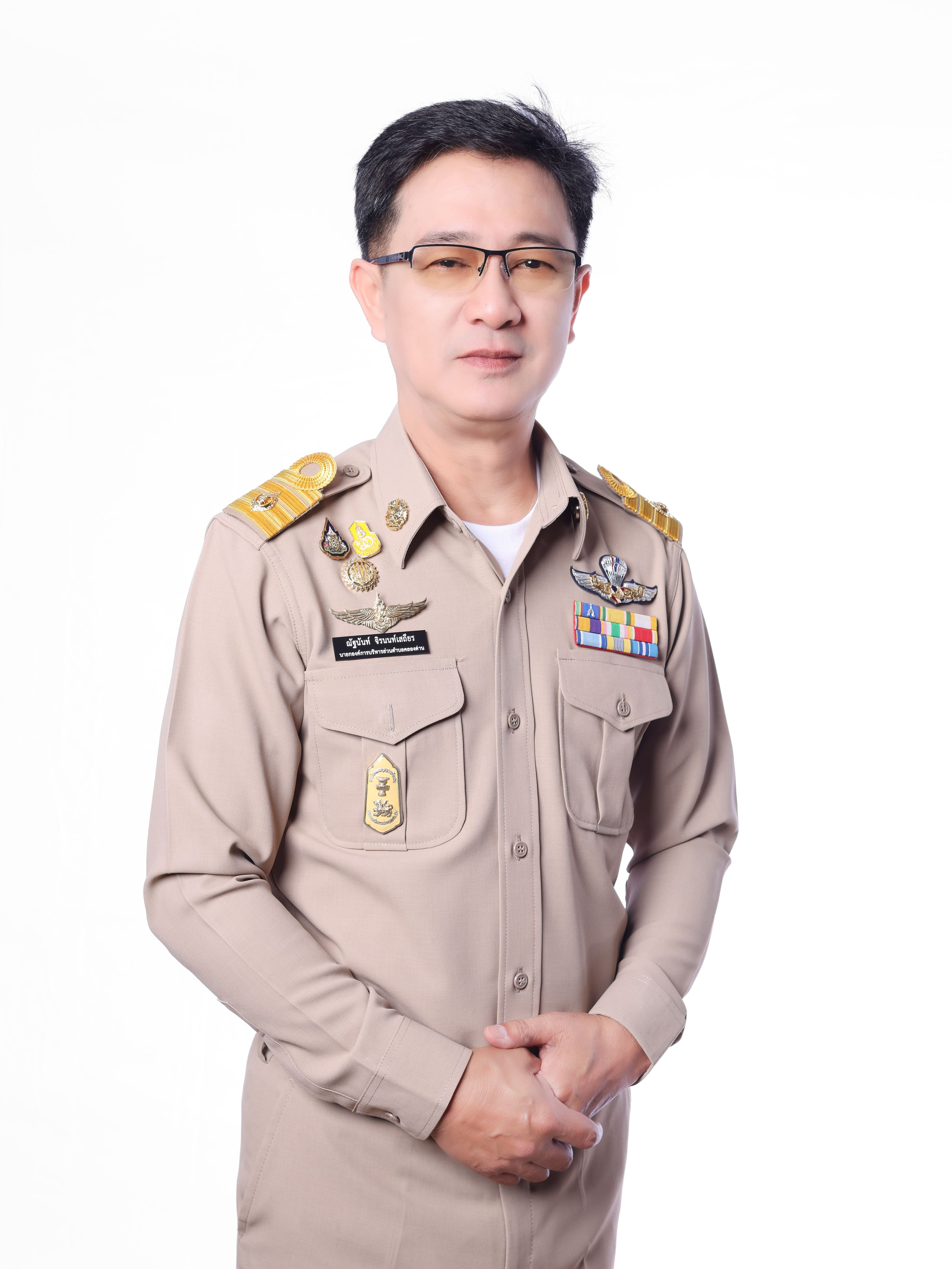 นายณัฐนันท์ จิรนนท์เสถียร