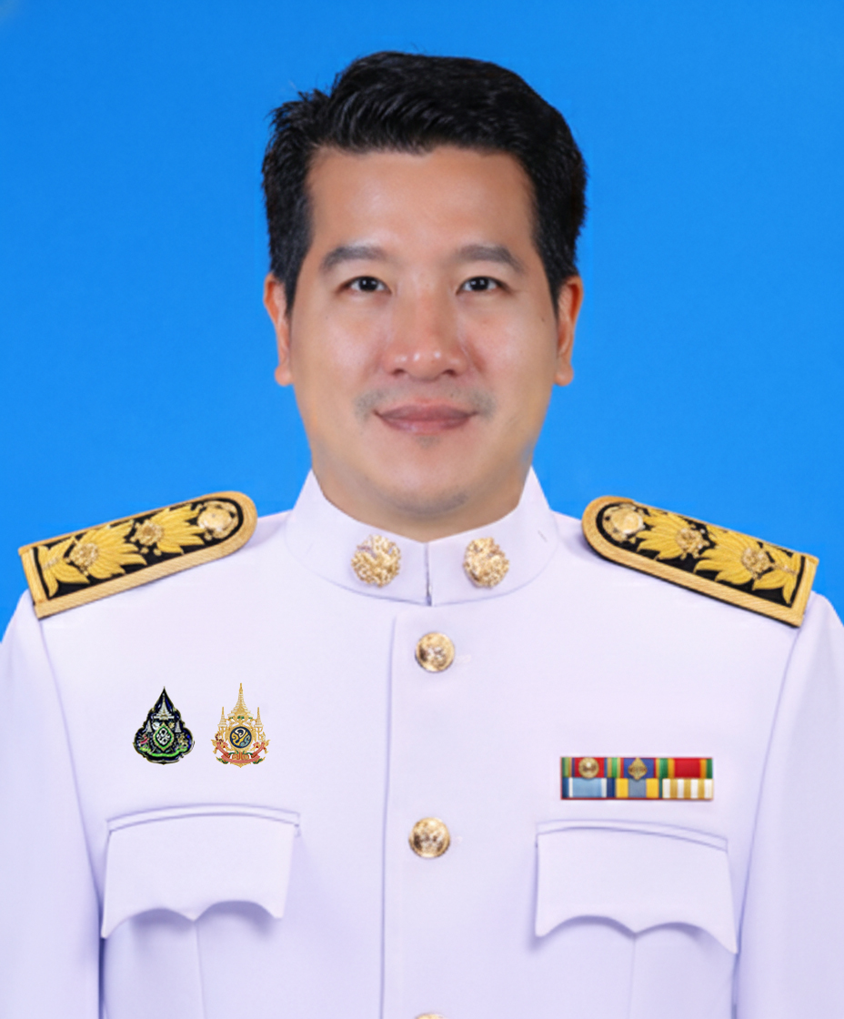 นายณธกร จิตรอรุณฑ์