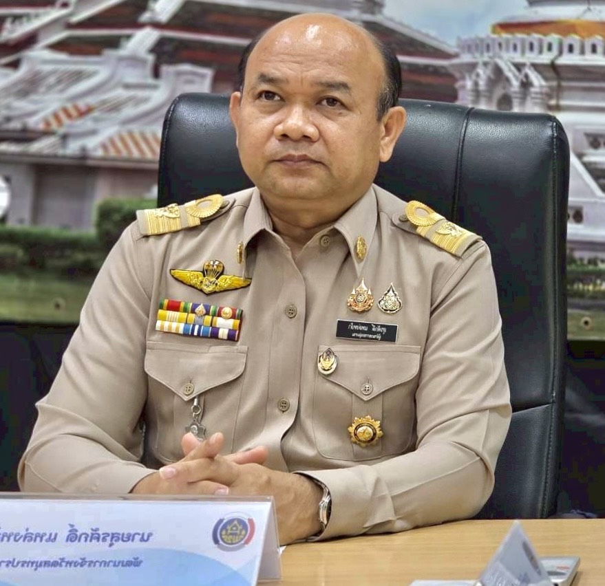 นายสุรศักดิ์ แหล่งหล้า