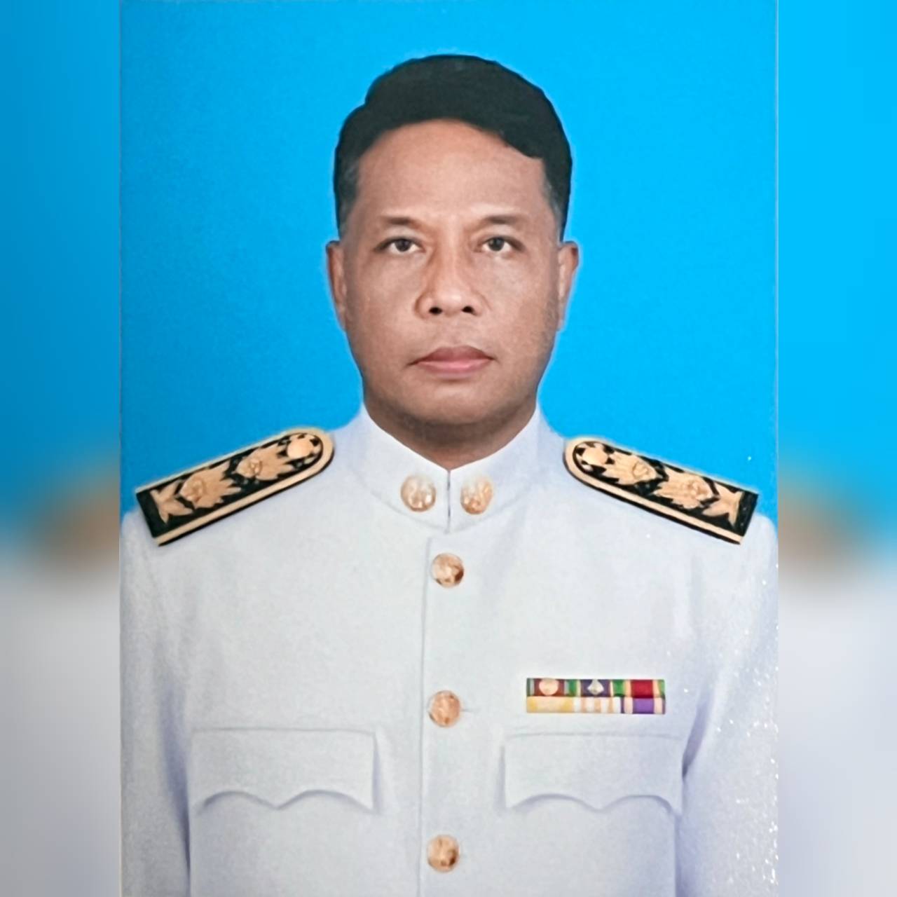 นายสมพร เกื้อสกุล