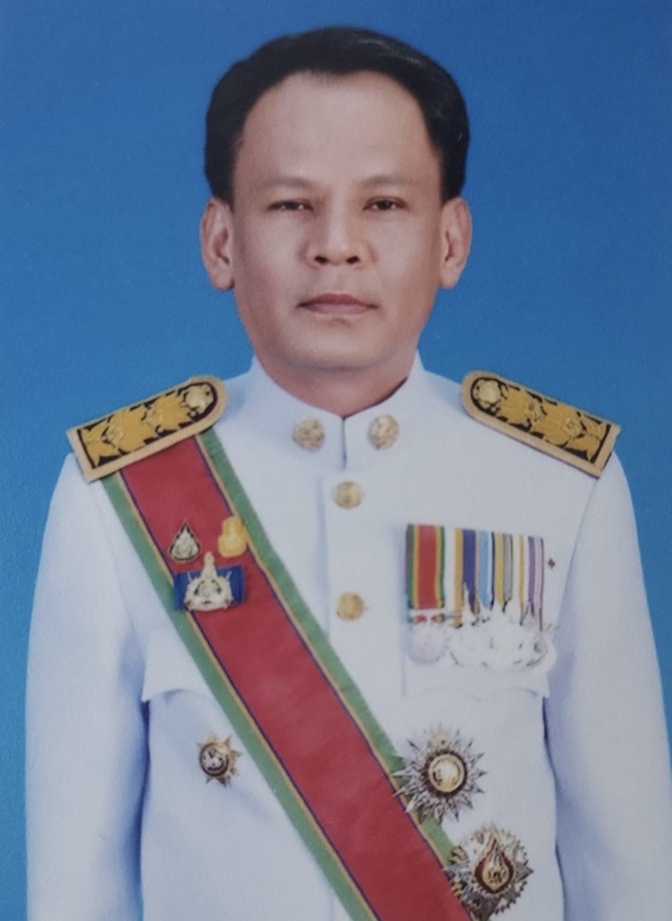นายวัฒนา  เจริญจิตร